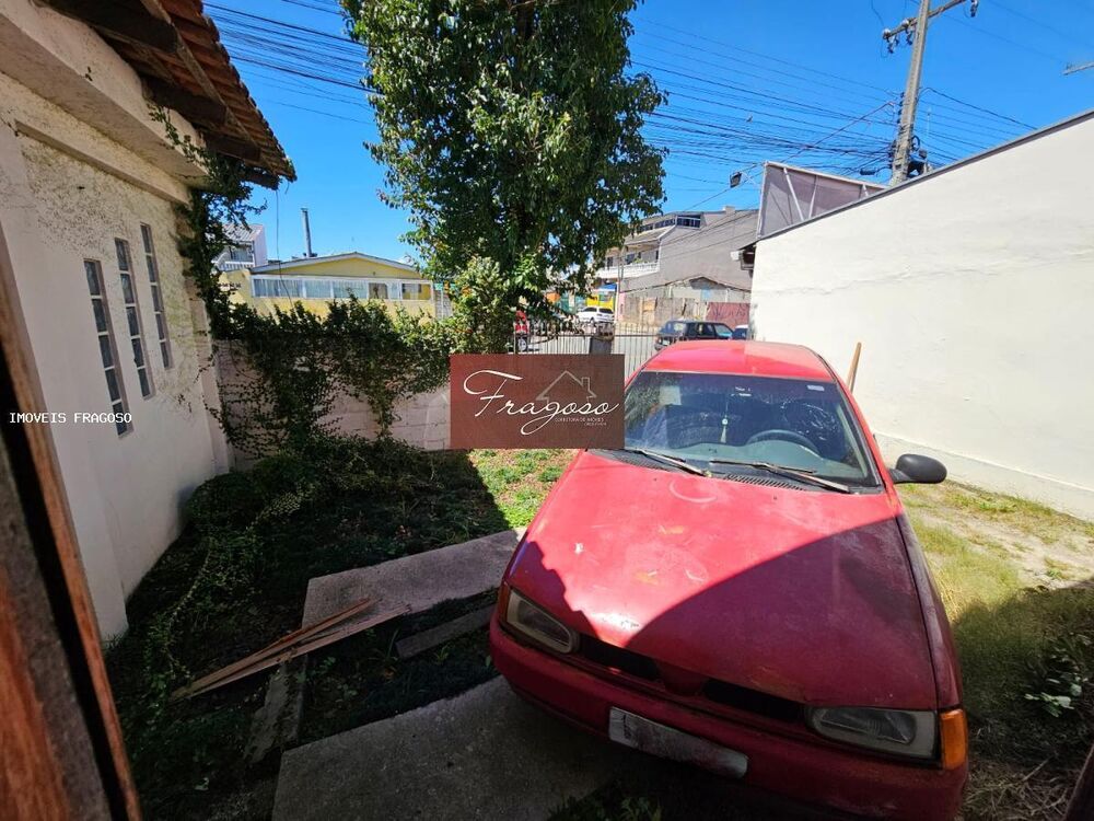 Casa à venda com 3 quartos, 46m² - Foto 2