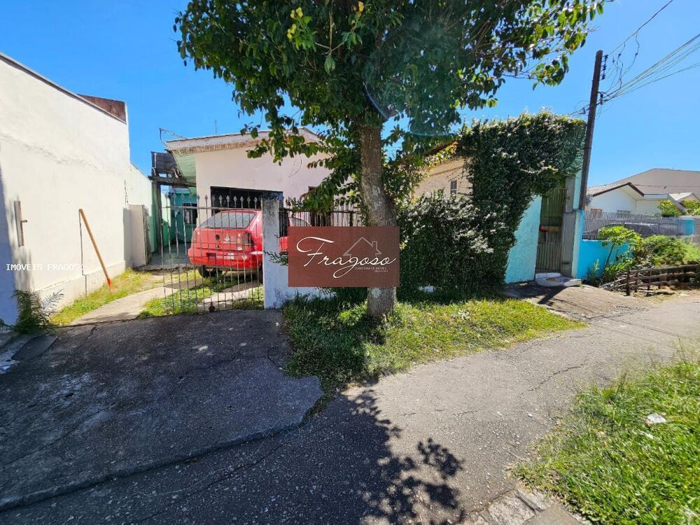 Casa à venda com 3 quartos, 46m² - Foto 1
