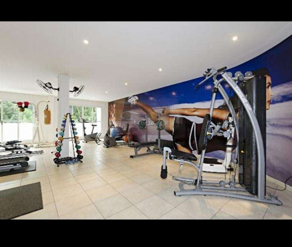 Apartamento à venda com 3 quartos, 142m² - Foto 12