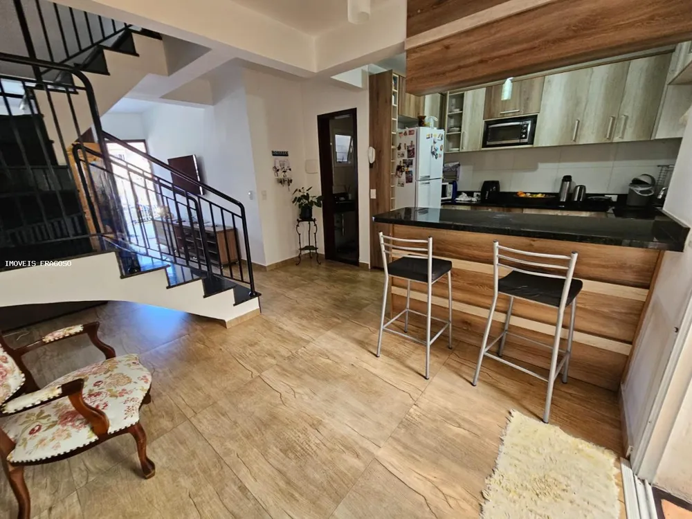 Sobrado, 3 quartos, 149 m² - Foto 1