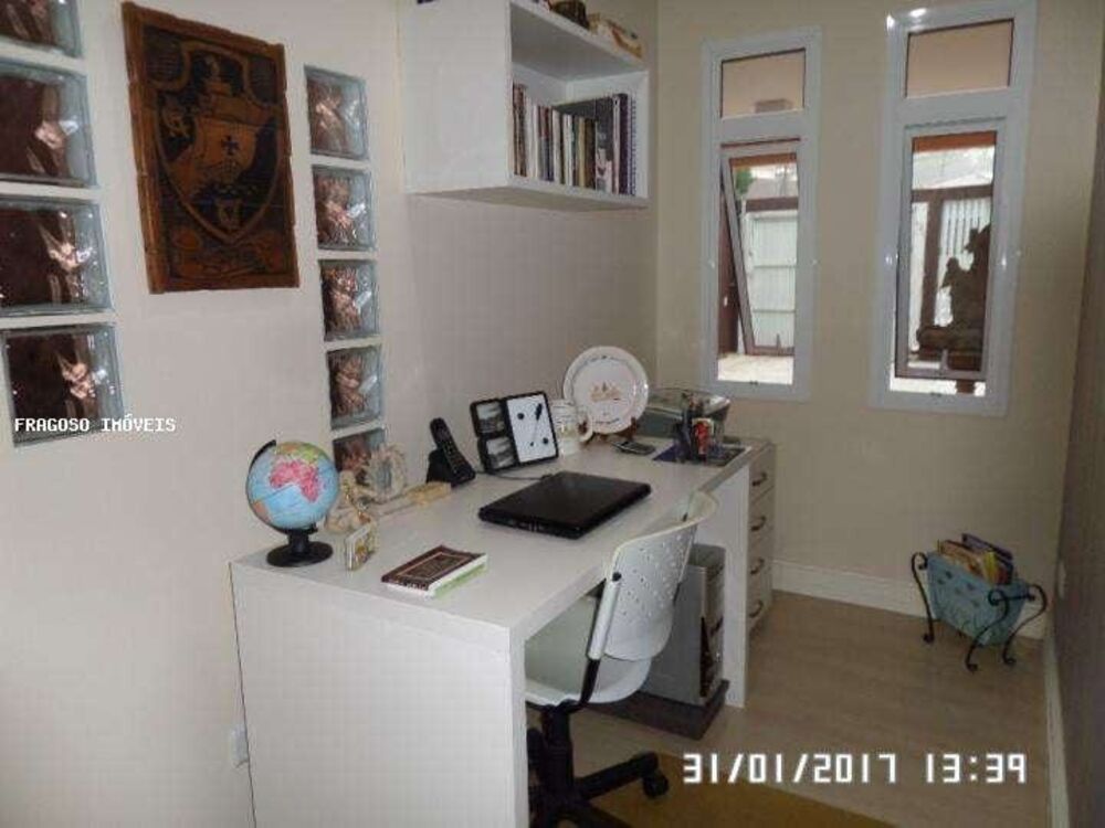 Casa, 3 quartos - Foto 1