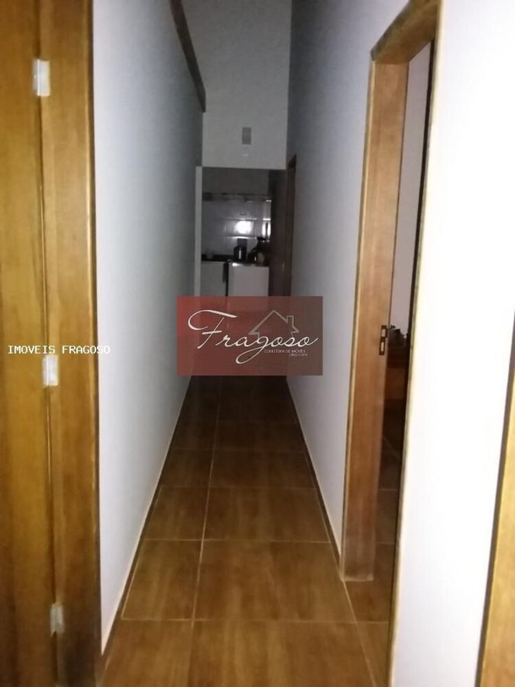 Chácara à venda com 3 quartos, 300m² - Foto 3
