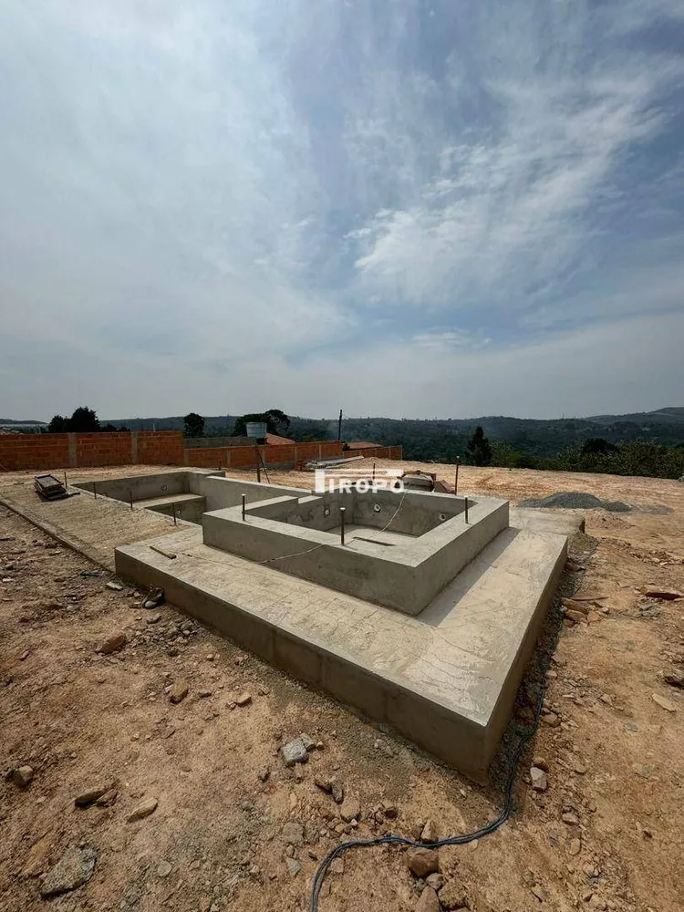 Chácara, 3 quartos, 1000 m² - Foto 1