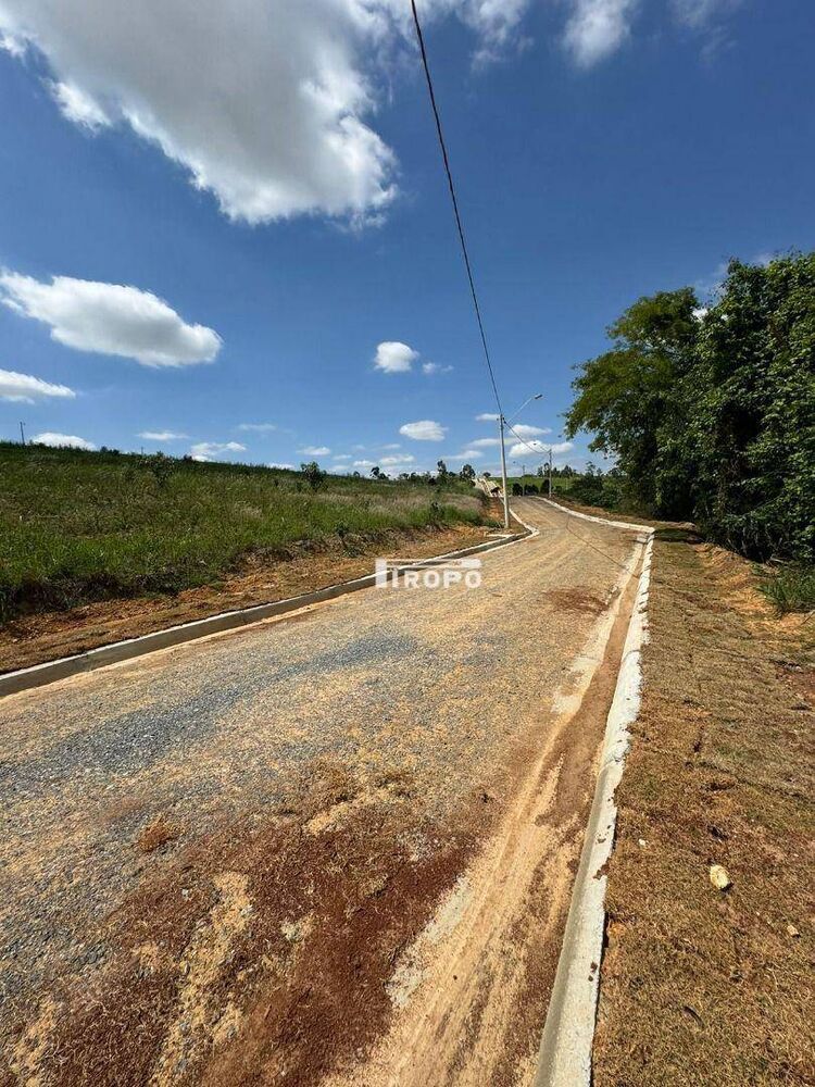 Loteamento e Condomínio, 1000 m² - Foto 1