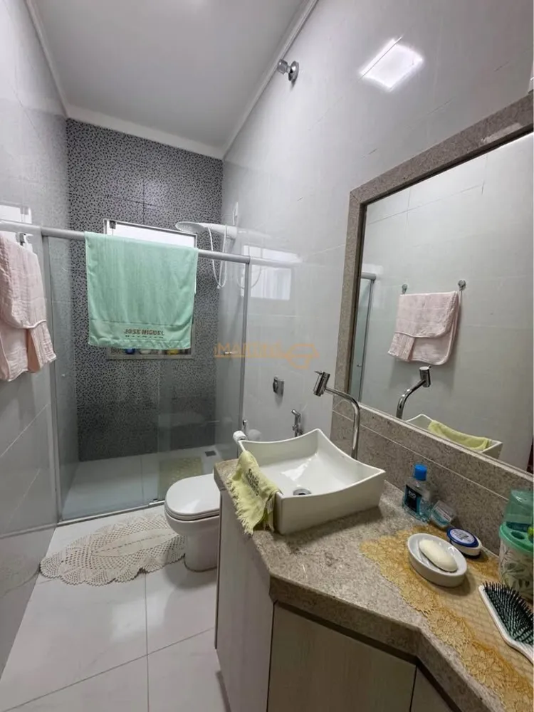 Apartamento, 3 quartos, 210 m² - Foto 4