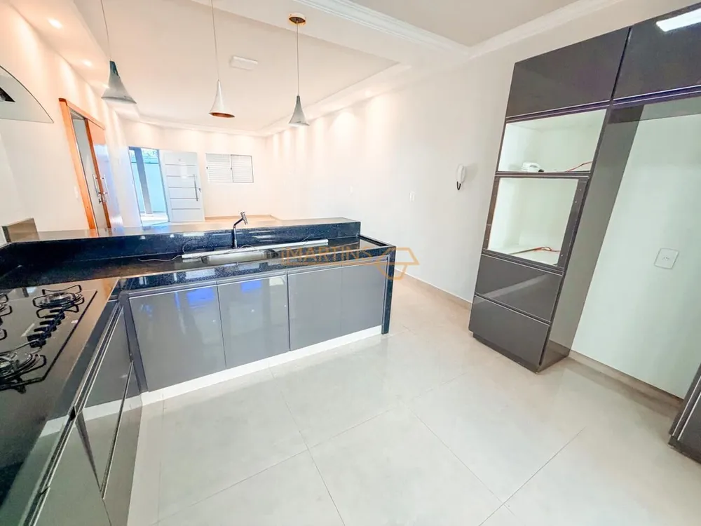 Casa, 2 quartos, 207 m² - Foto 2