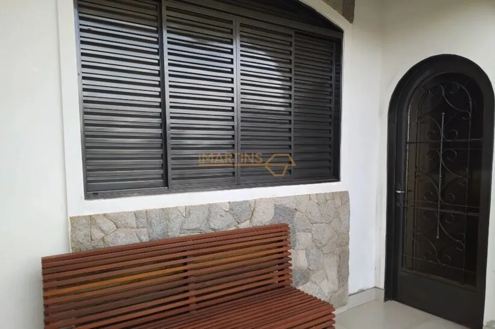 Casa, 3 quartos, 169 m² - Foto 2