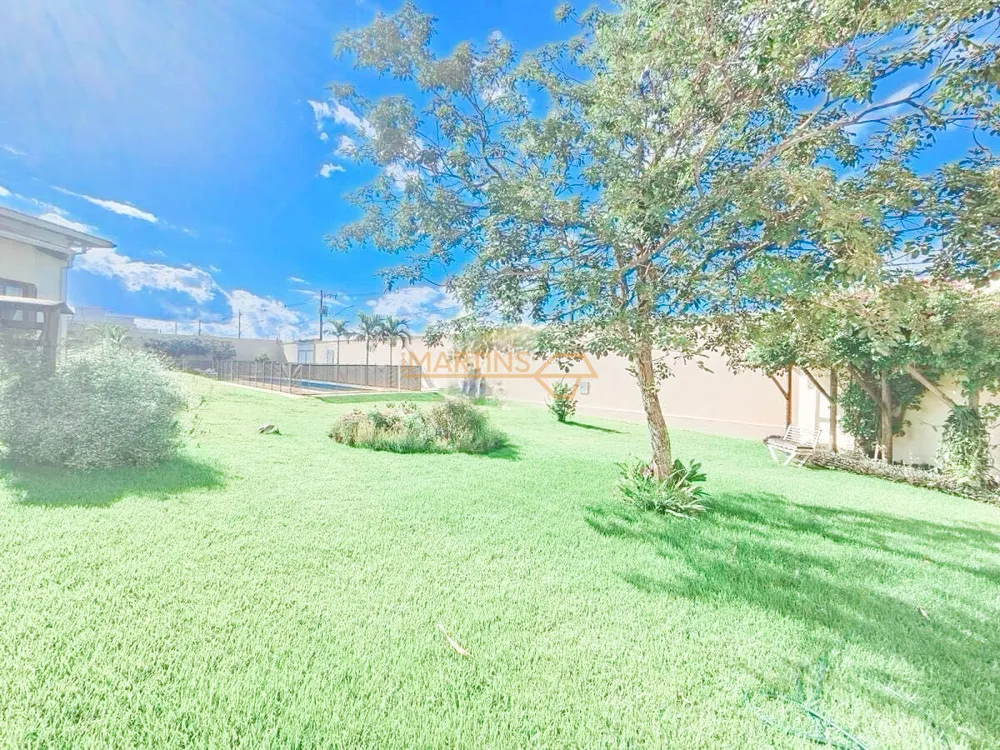 Casa, 3 quartos, 400 m² - Foto 1