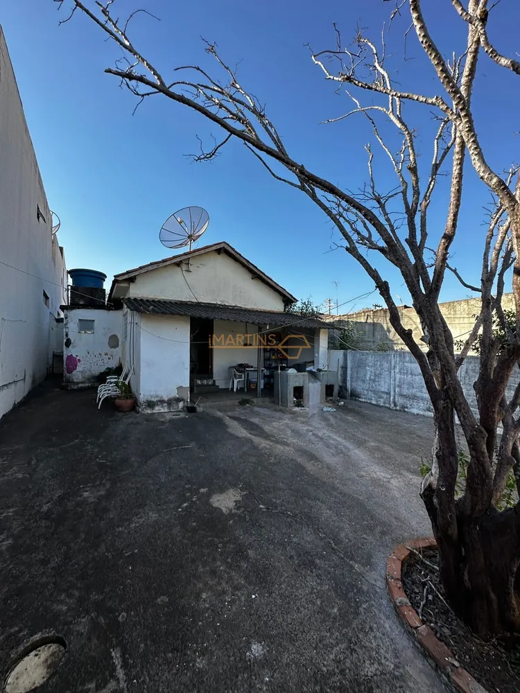 Casa, 3 quartos, 400 m² - Foto 1