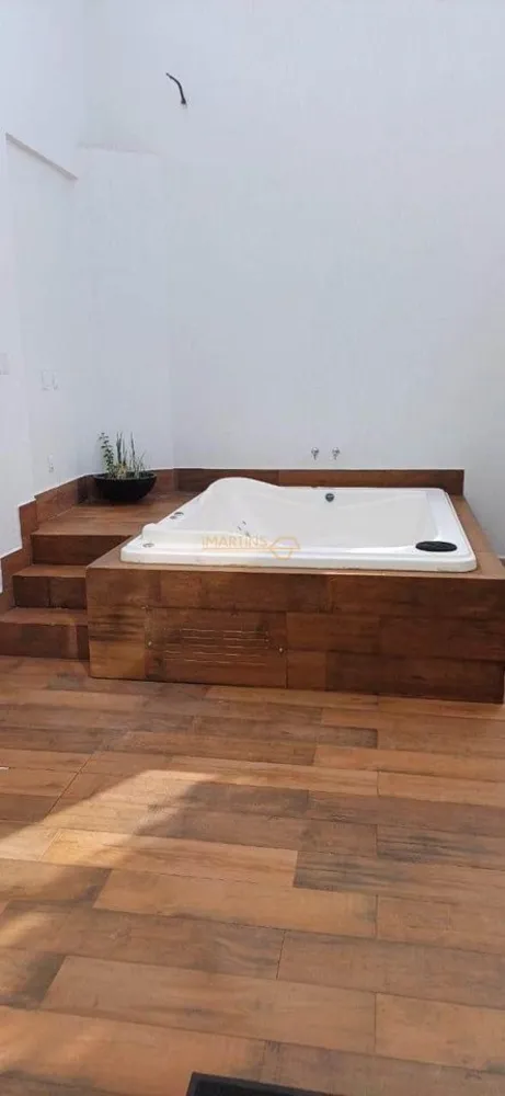 Casa, 2 quartos, 244 m² - Foto 3