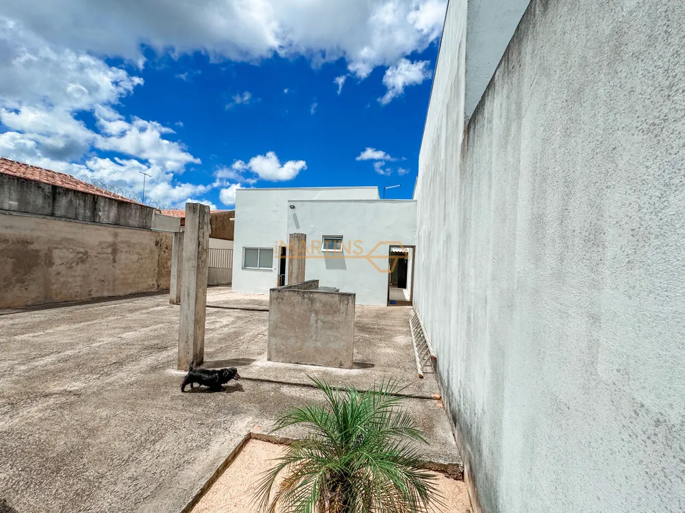 Casa, 2 quartos, 308 m² - Foto 4