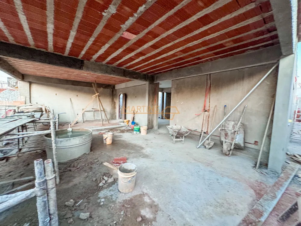 Casa, 3 quartos, 300 m² - Foto 1