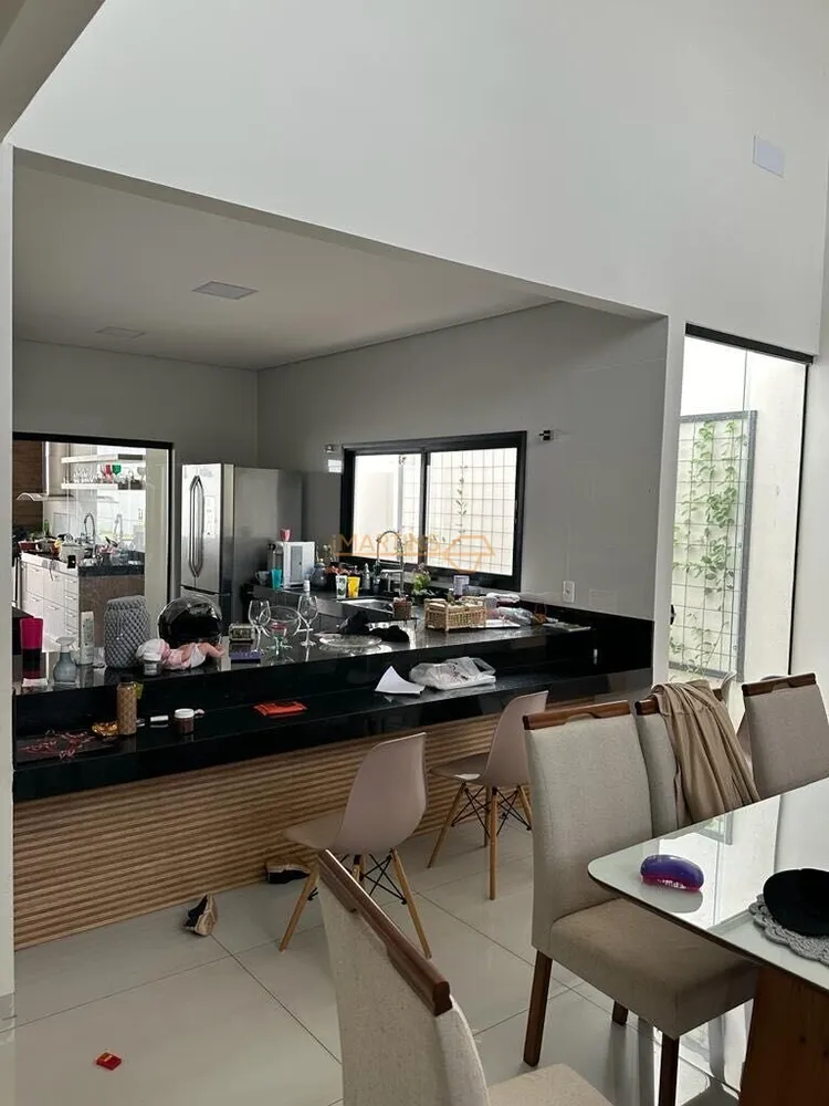Casa, 3 quartos, 350 m² - Foto 1