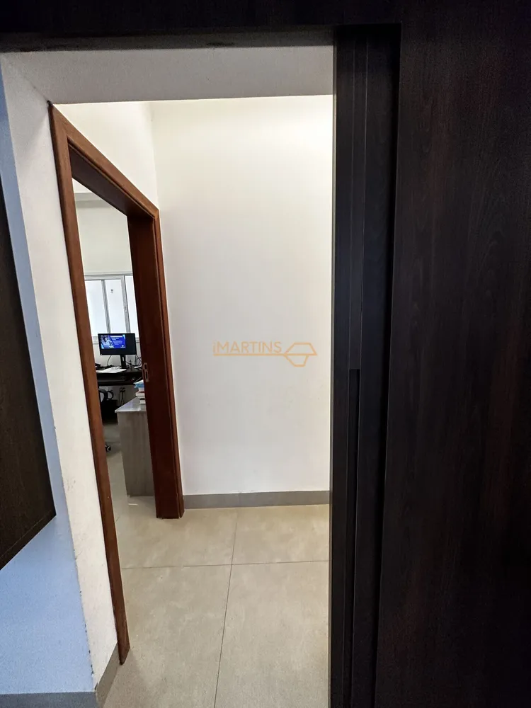 Casa, 3 quartos, 234 m² - Foto 3
