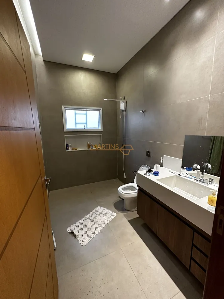 Casa, 3 quartos, 234 m² - Foto 4