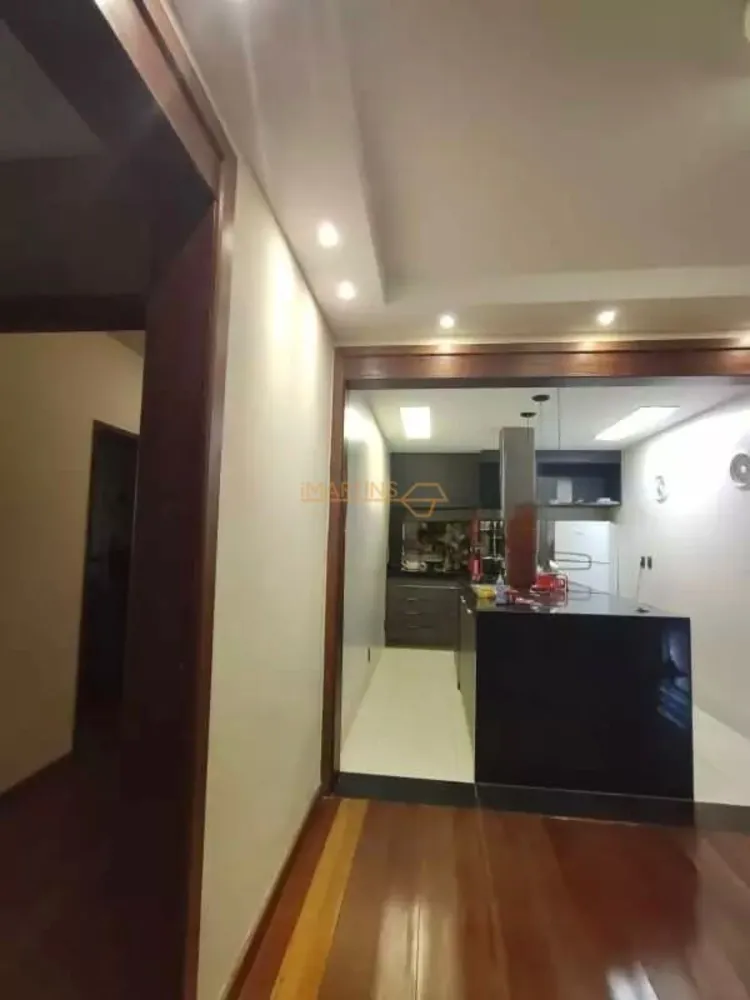 Casa, 3 quartos, 250 m² - Foto 4