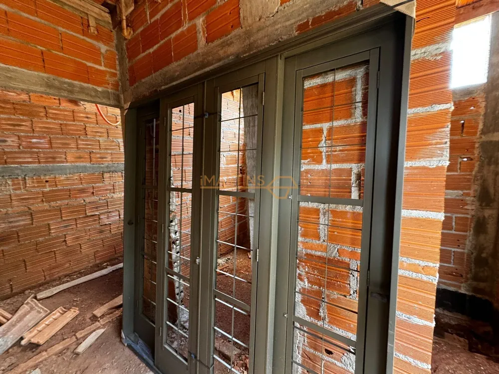 Casa, 1 quarto, 1044 m² - Foto 4