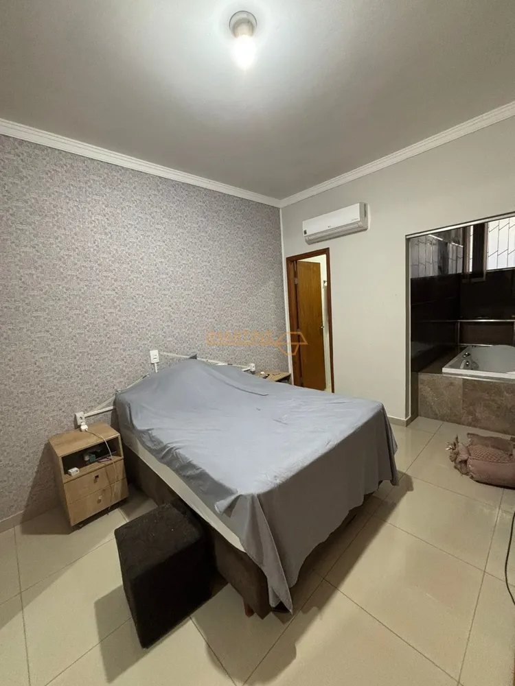 Casa, 3 quartos, 555 m² - Foto 2