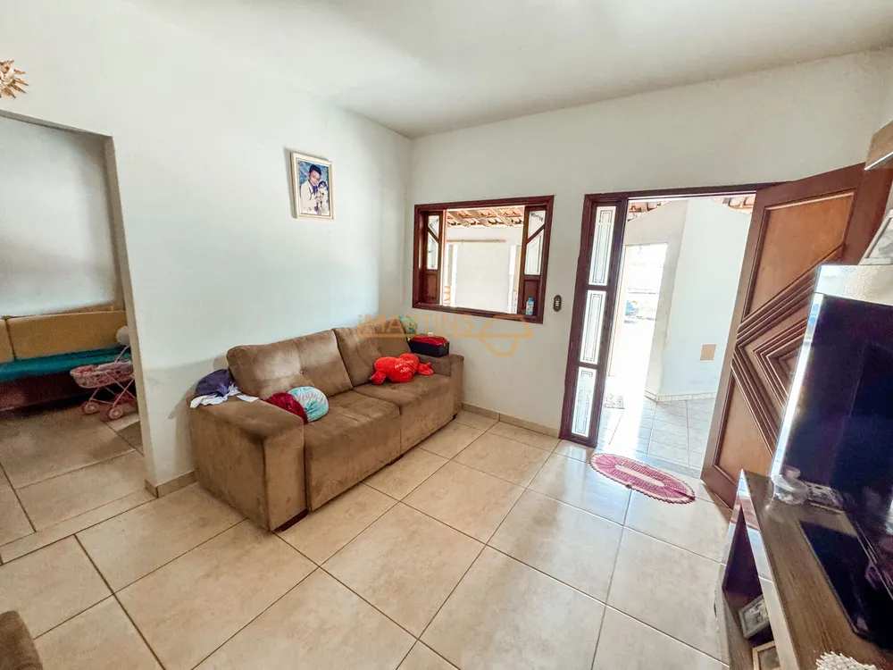 Casa, 3 quartos, 5555 m² - Foto 2