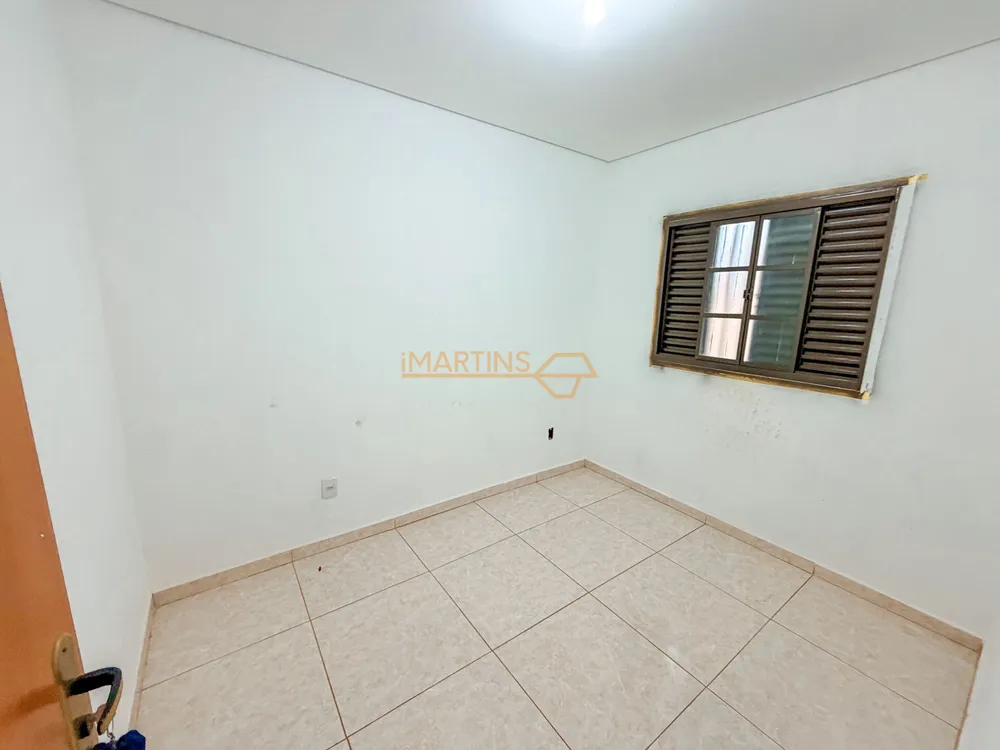Casa, 3 quartos, 200 m² - Foto 1