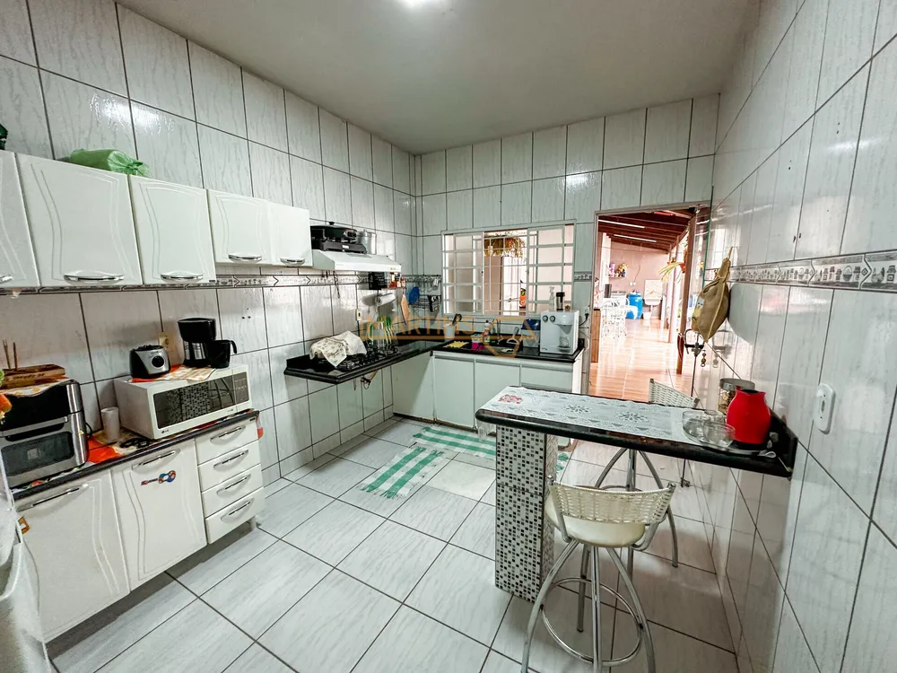 Casa, 2 quartos, 261 m² - Foto 4