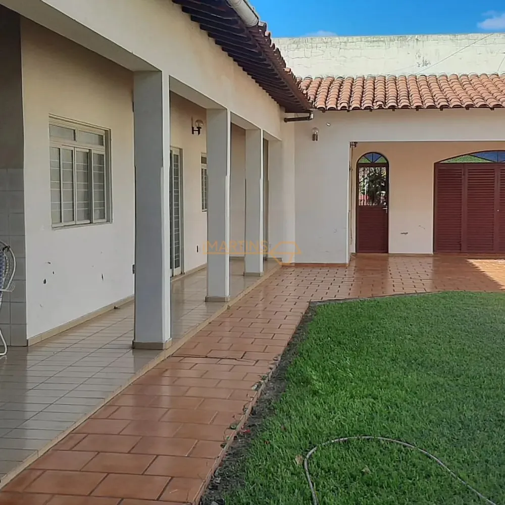 Casa, 3 quartos, 375 m² - Foto 1