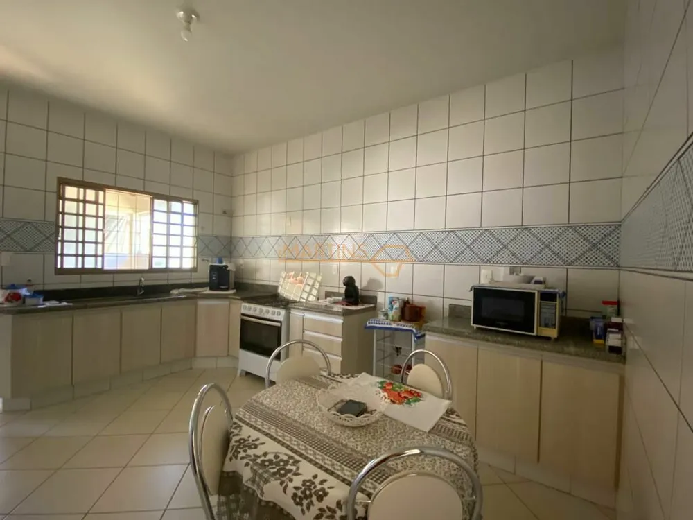 Casa, 3 quartos, 400 m² - Foto 2