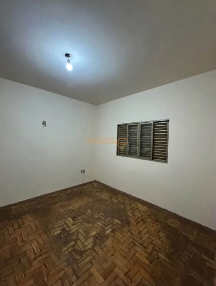 Casa, 3 quartos, 220 m² - Foto 4