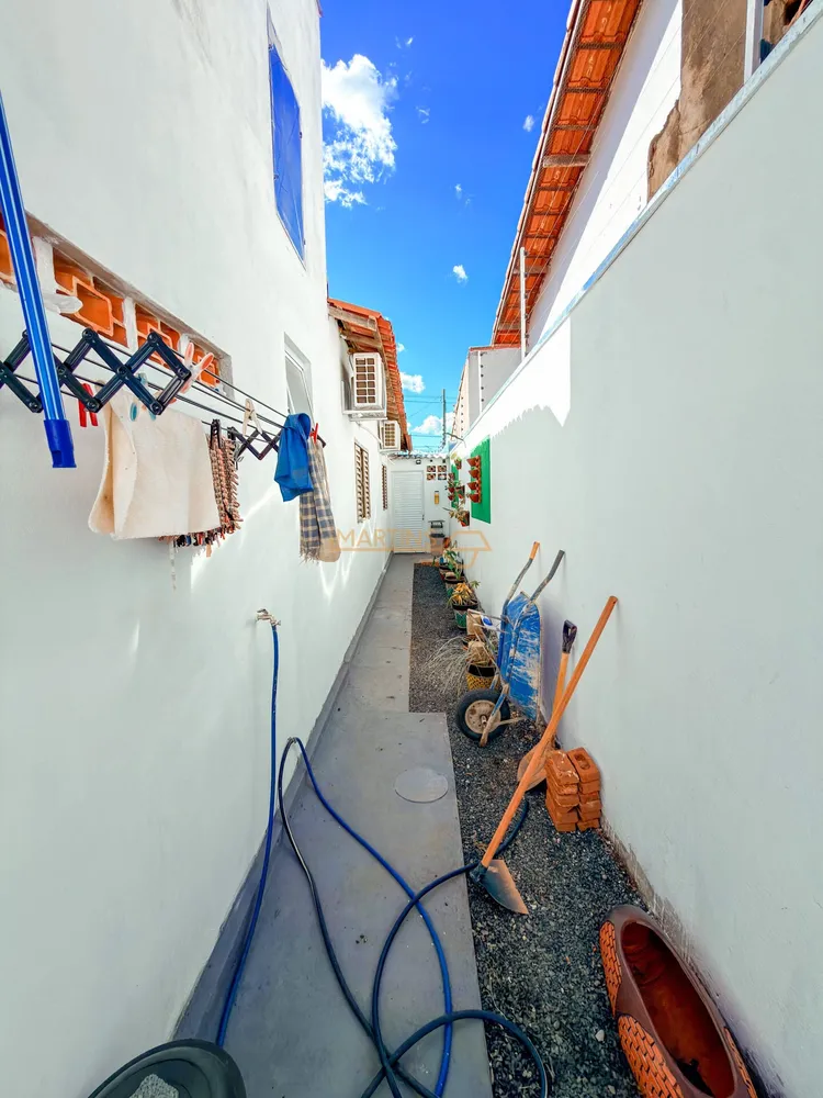 Casa, 3 quartos, 264 m² - Foto 4
