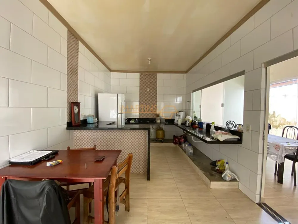 Casa, 3 quartos, 275 m² - Foto 1
