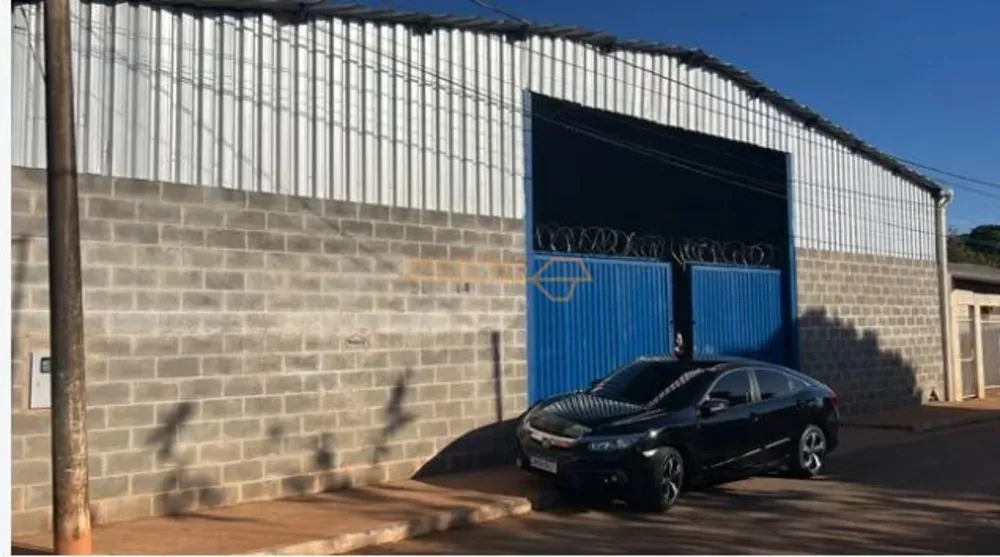 Loja-Salão, 760 m² - Foto 1