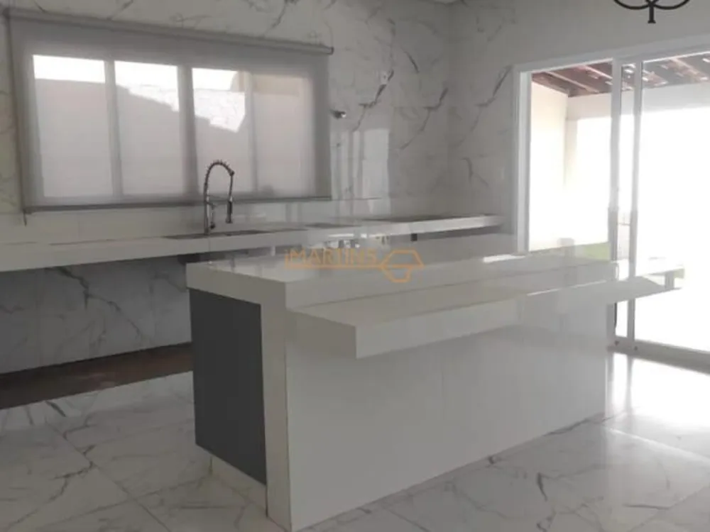 Casa, 2 quartos, 555 m² - Foto 2