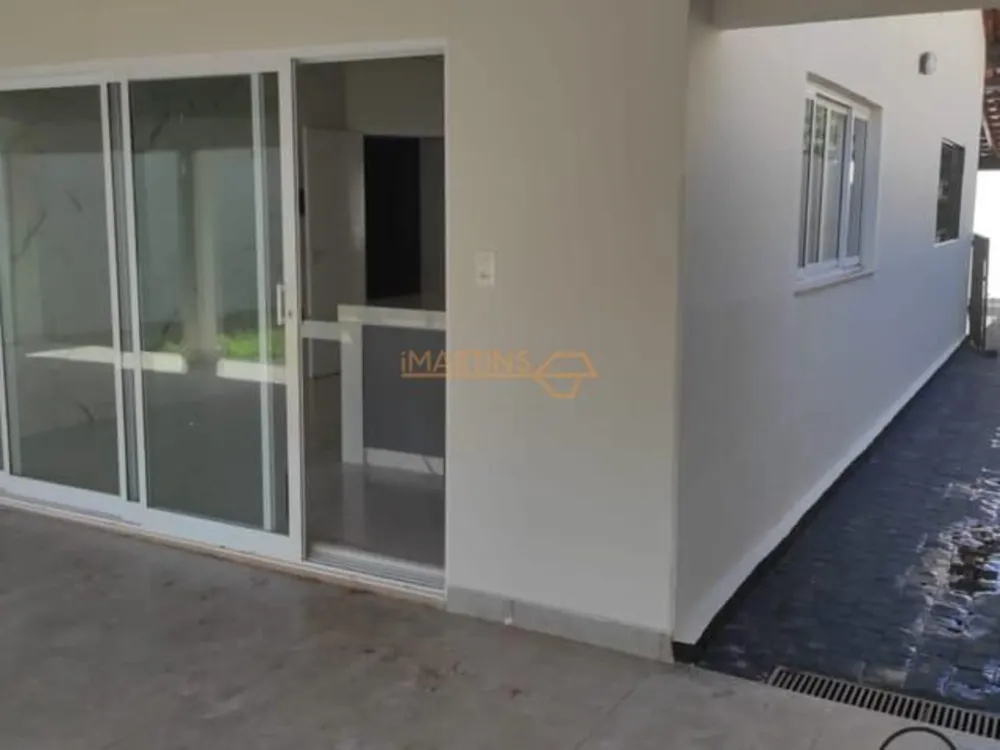 Casa, 2 quartos, 555 m² - Foto 1