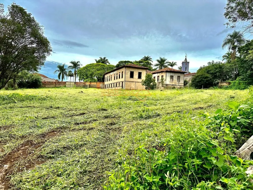 Sítio, 1 quarto, 10000 m² - Foto 1
