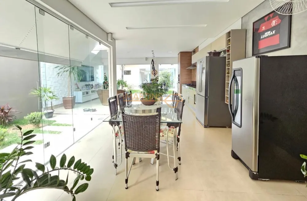 Casa, 3 quartos, 280 m² - Foto 2