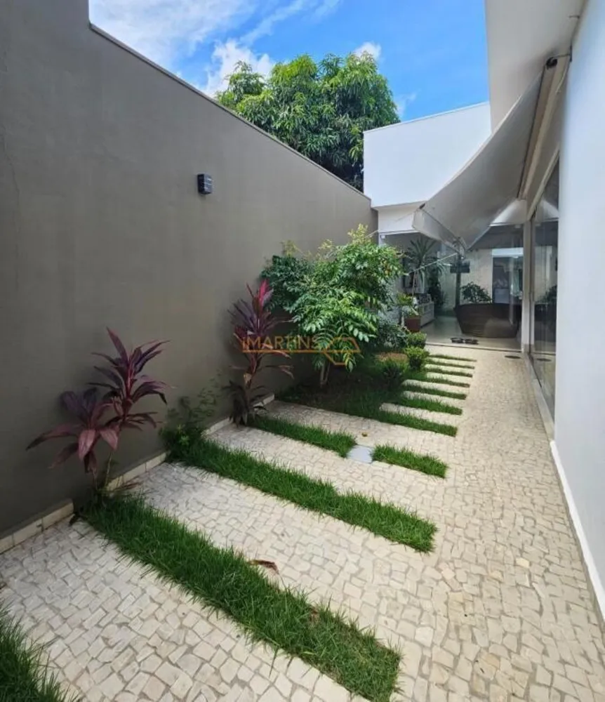 Casa, 3 quartos, 280 m² - Foto 1