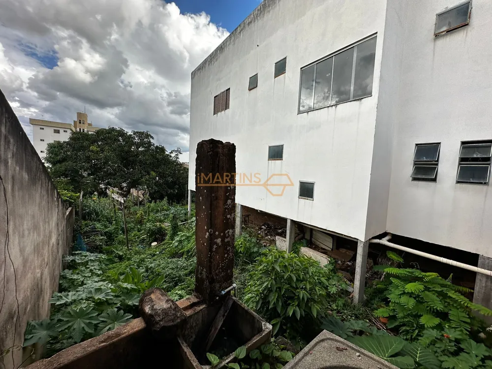 Sobrado, 1 quarto, 327 m² - Foto 1
