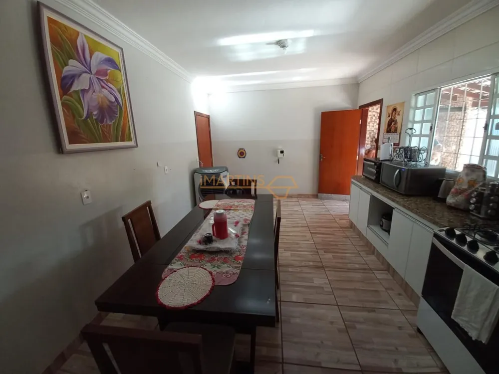 Casa, 5 quartos, 5555 m² - Foto 2