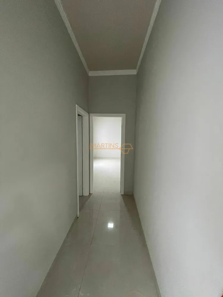 Casa, 3 quartos, 250 m² - Foto 1