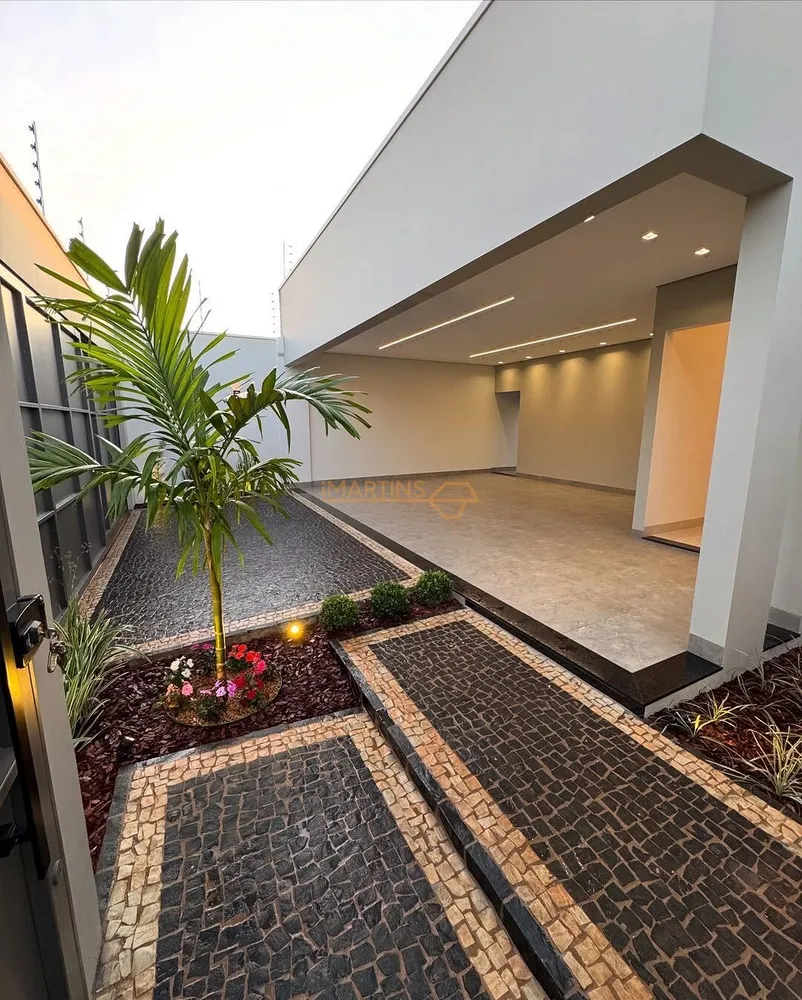 Casa, 3 quartos, 202 m² - Foto 2