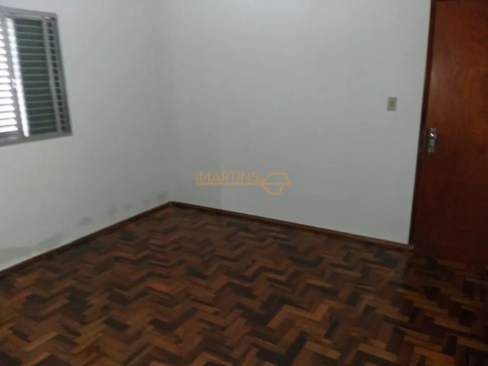 Casa, 3 quartos, 5555 m² - Foto 2