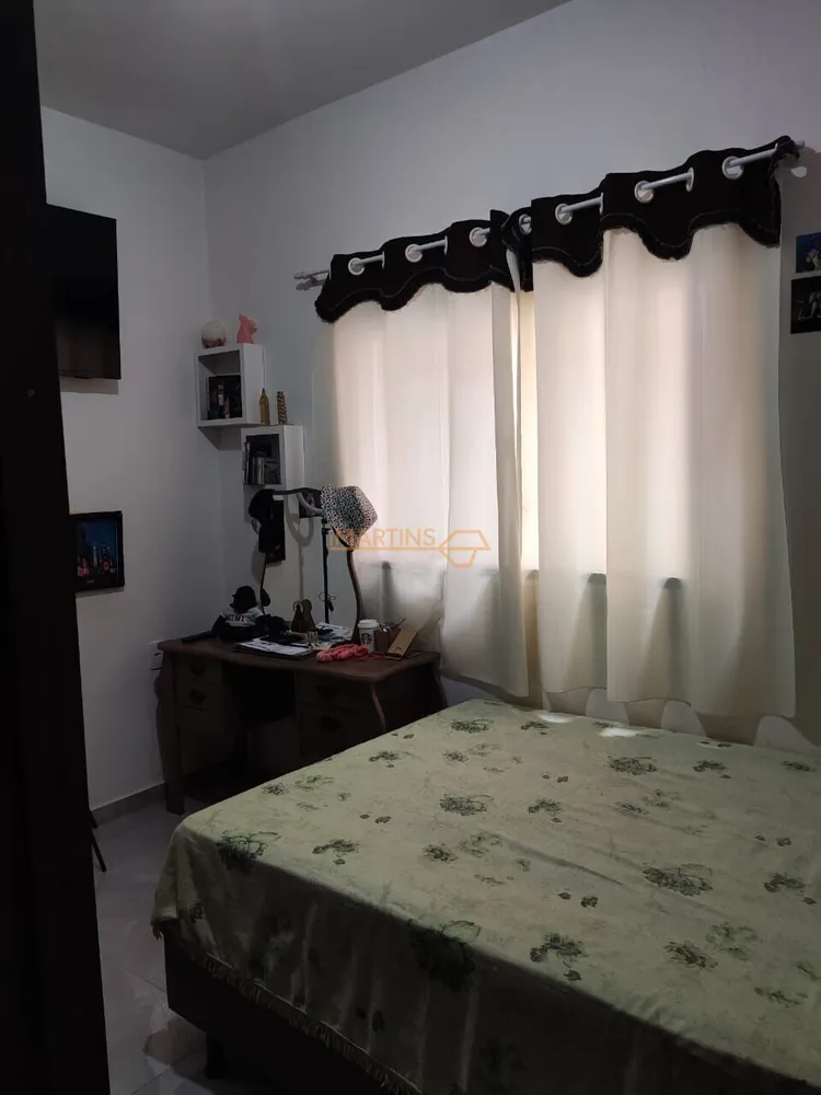 Casa, 3 quartos, 240 m² - Foto 4