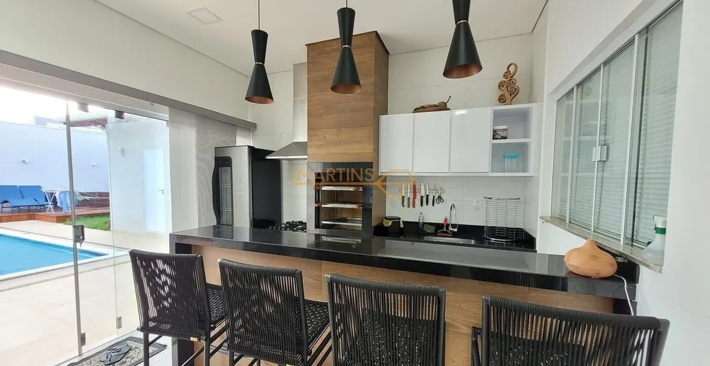 Casa, 3 quartos, 280 m² - Foto 3