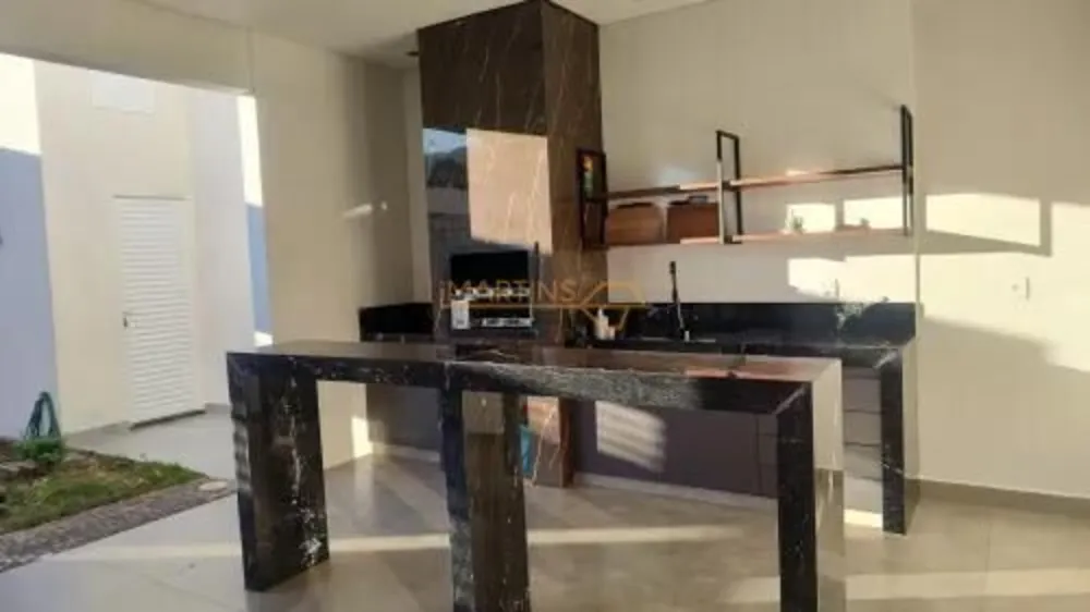 Casa, 3 quartos, 252 m² - Foto 3