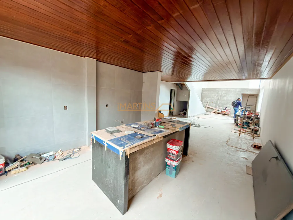 Casa, 4 quartos, 330 m² - Foto 2