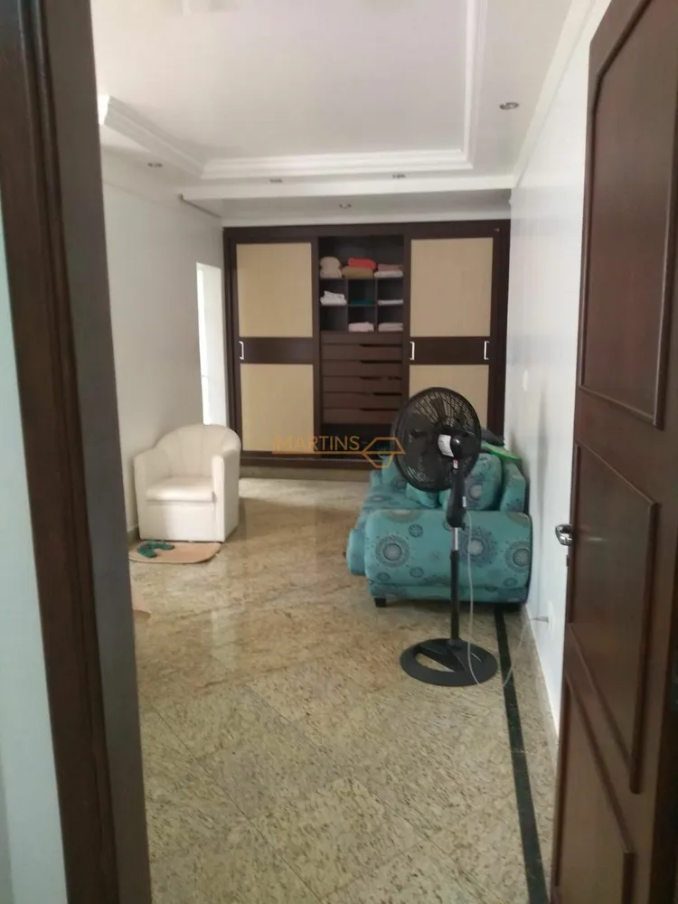 Casa, 3 quartos, 600 m² - Foto 3