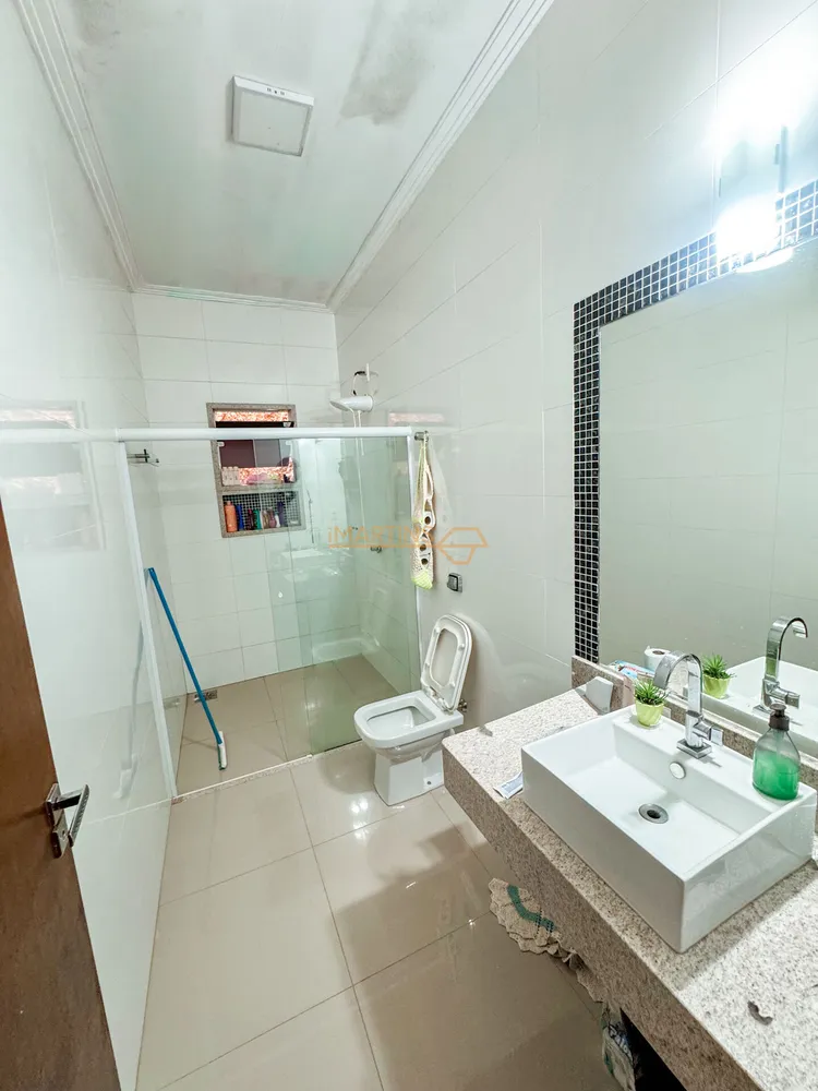 Casa, 3 quartos, 188 m² - Foto 2