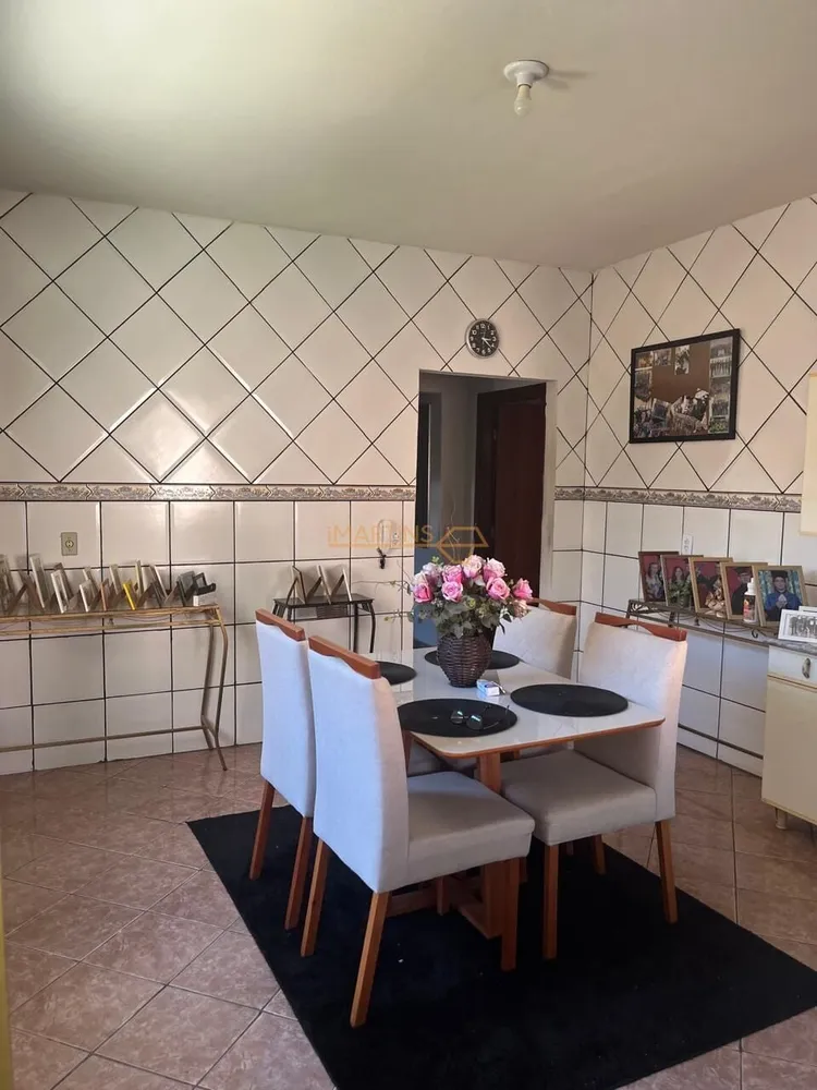 Casa, 3 quartos, 250 m² - Foto 3