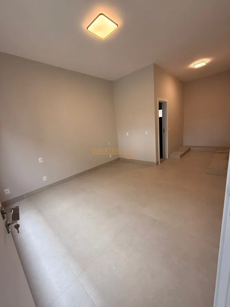 Casa, 3 quartos, 280 m² - Foto 4