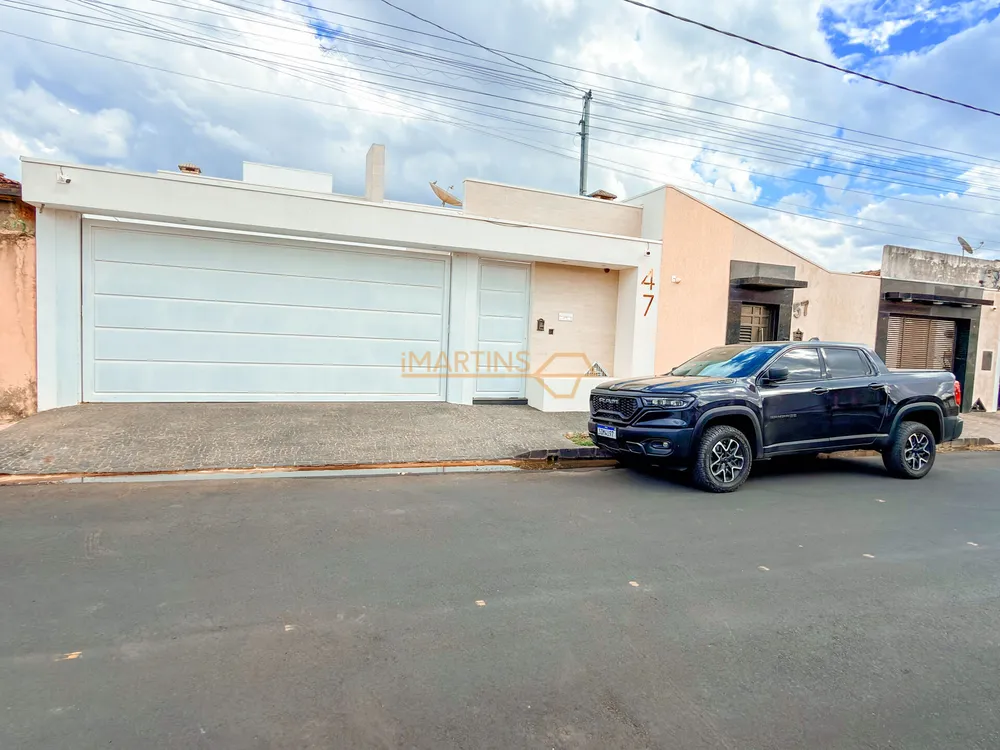 Casa, 3 quartos, 183 m² - Foto 1